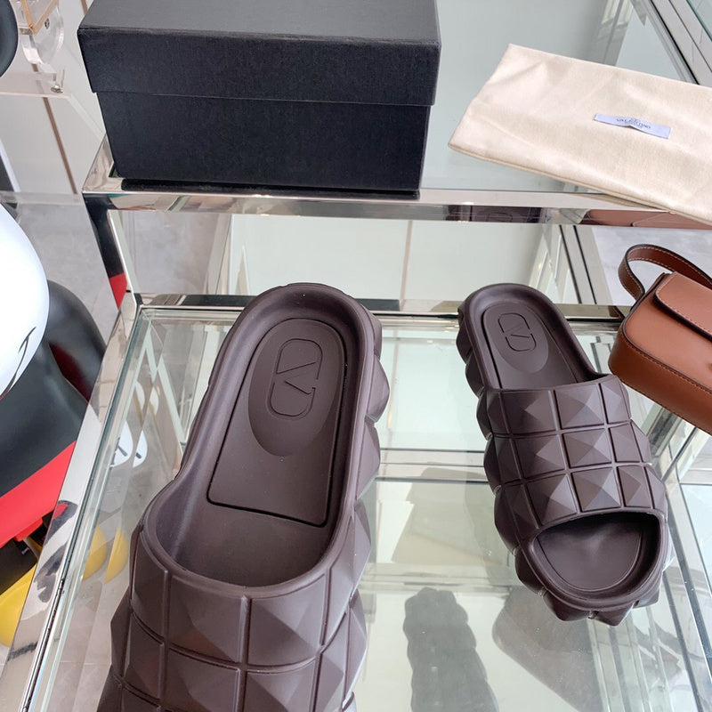 Valentino GARAVANI Luxury Shoes
