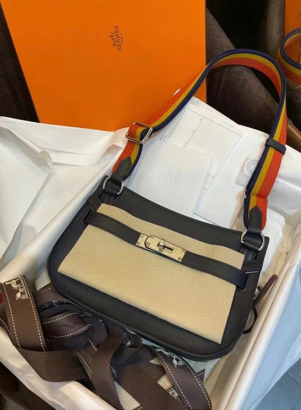 PHA - HMS Bags - 1083