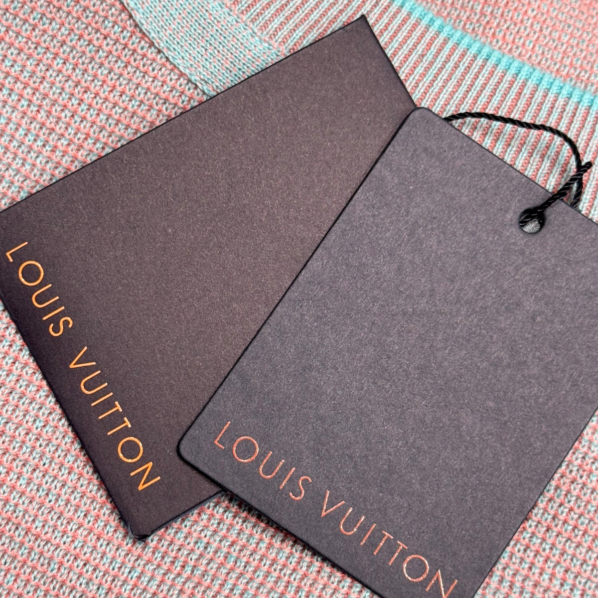 LOU T-SHIRT