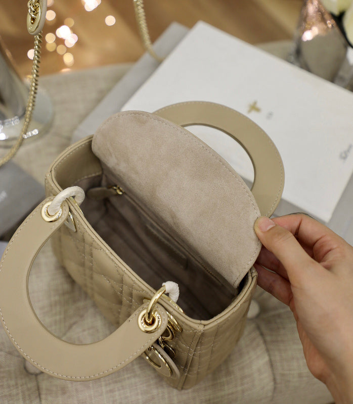 PHA - DOR Bags - 509