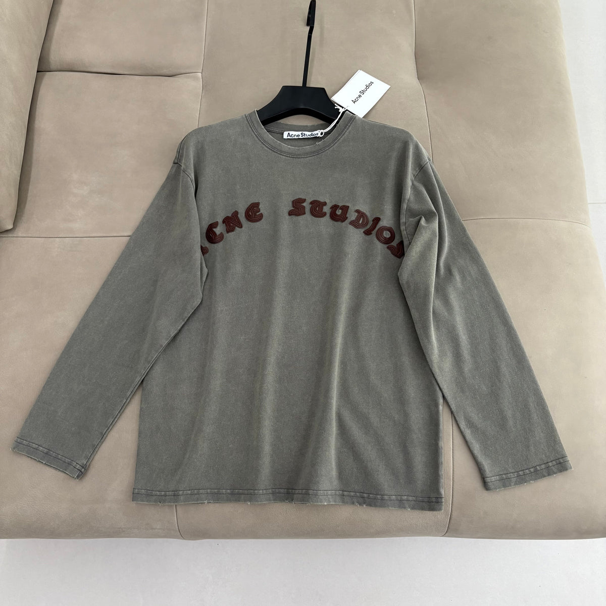 ACNE T-SHIRT