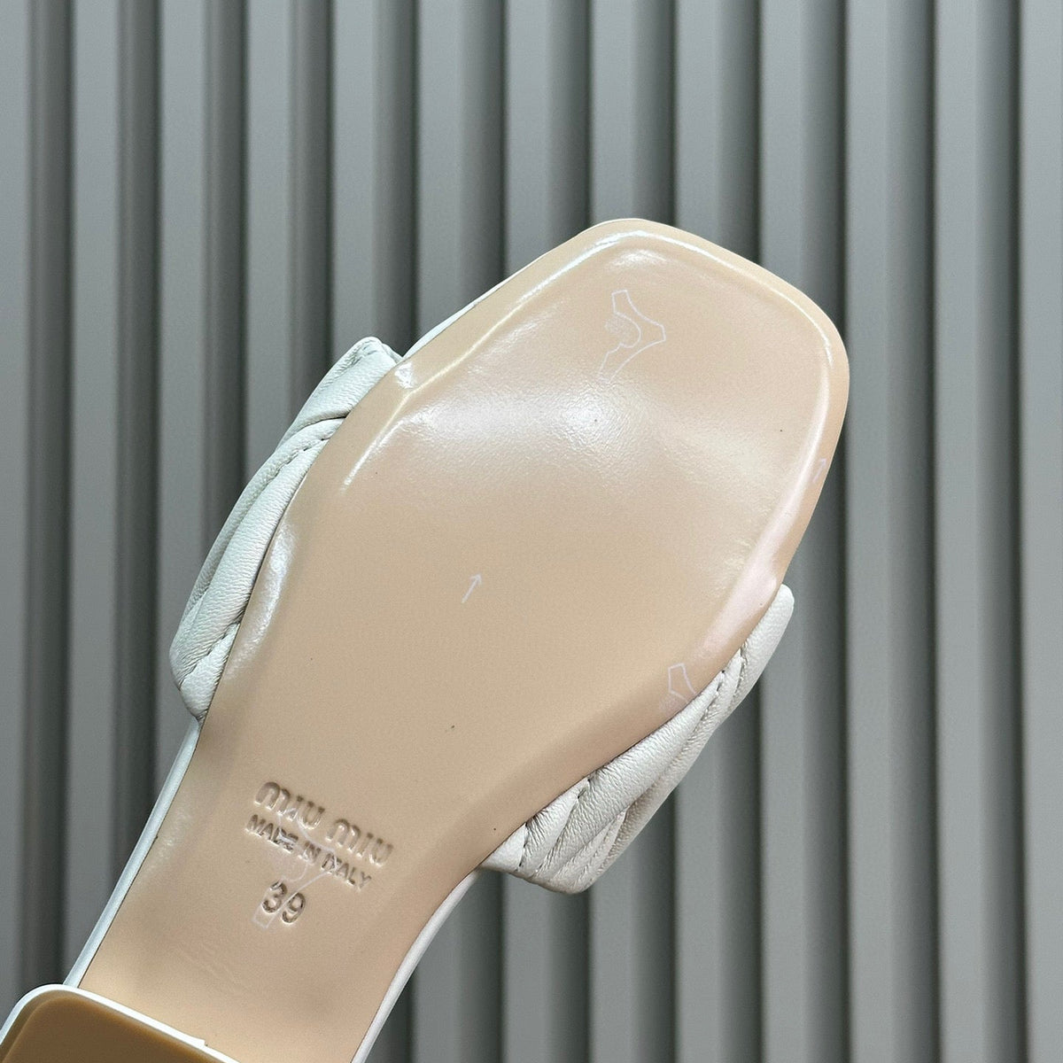 MIU M SANDALS