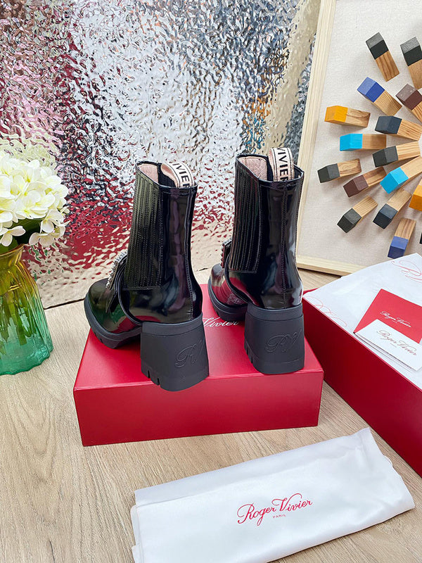 Roger Vivier Luxury Shoes