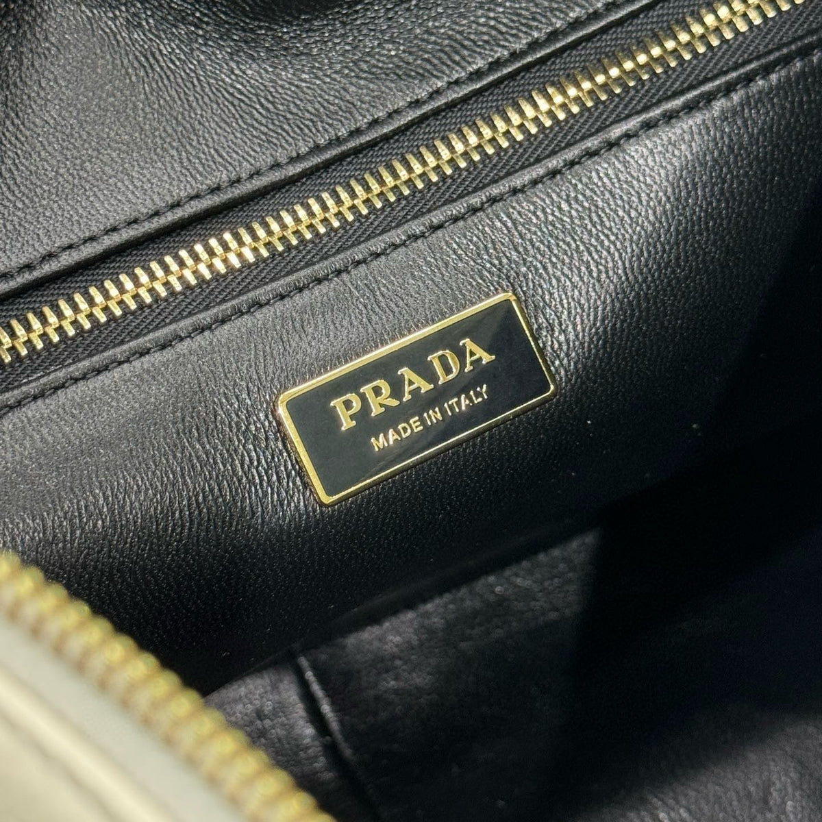 PD AIMEE LARGE SHOULDER BAG