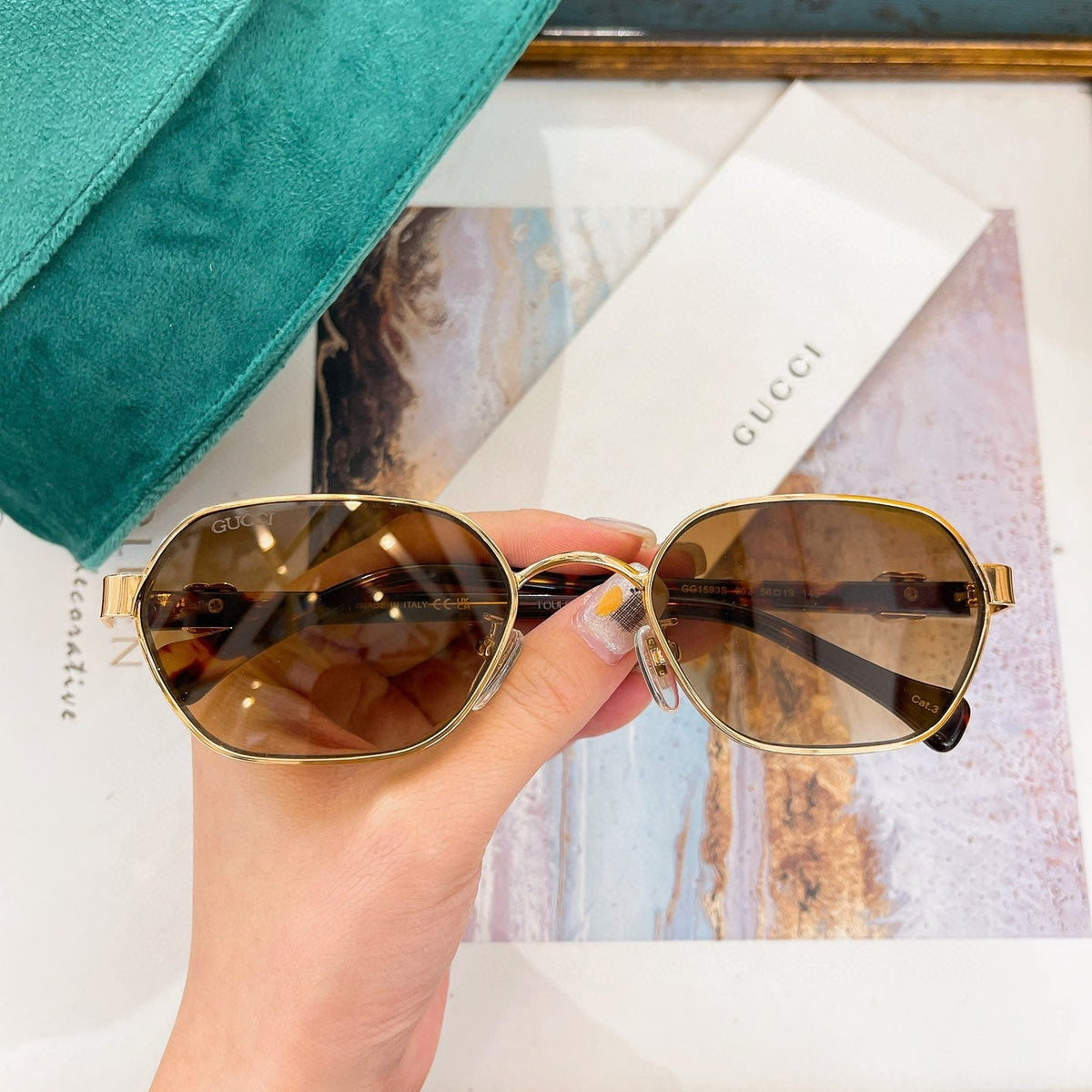 GG SUNGLASSES
