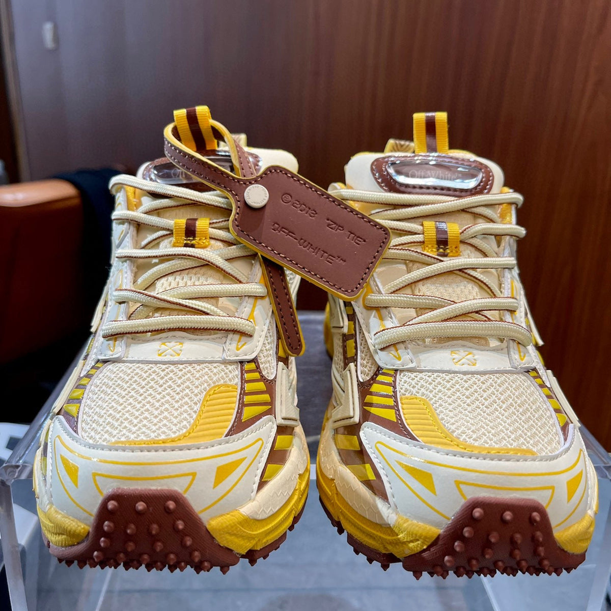 OFF W x VIRGIL ABLOH TRAINERS