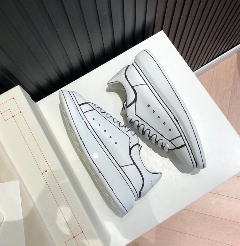 Mila's Edit - AQ Men SHoes - 378