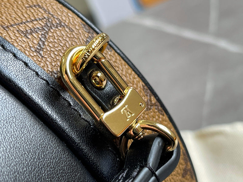 I W Fashion Lu-Vi bags - 17219