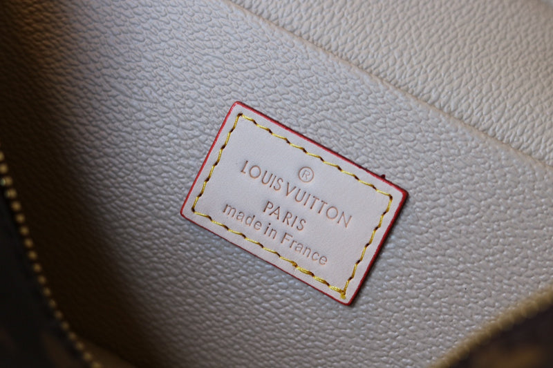 I W Fashion Lu-Vi Bags - 16981