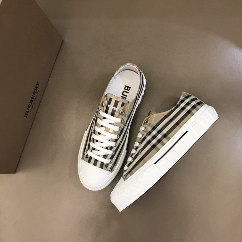 Burberry Luxury Shoes