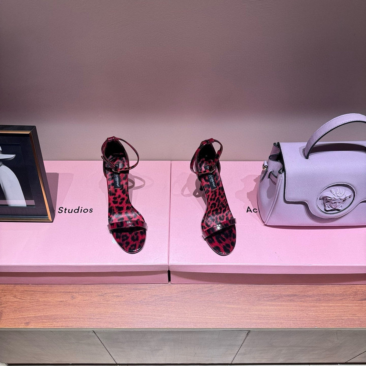D&G HEELS