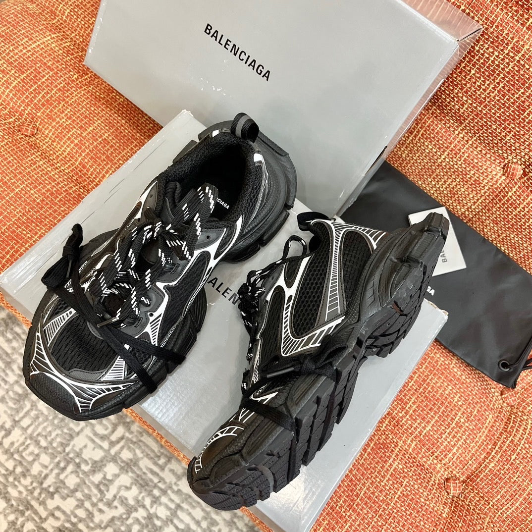 BAL 3XL TRAINERS