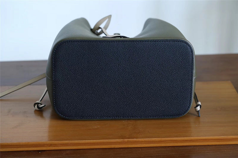 I W Fashion Lu-Vi bags - 8566