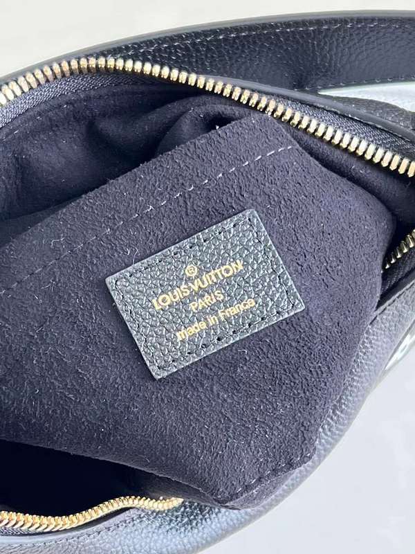 LOV2 Bags - Luxurious Bags  636