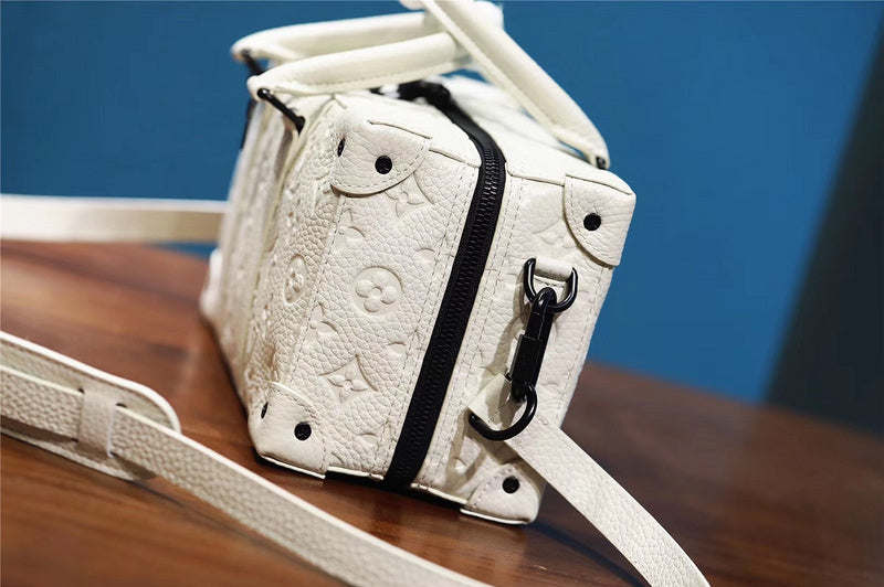 I W Fashion Lu-Vi bags - 10426