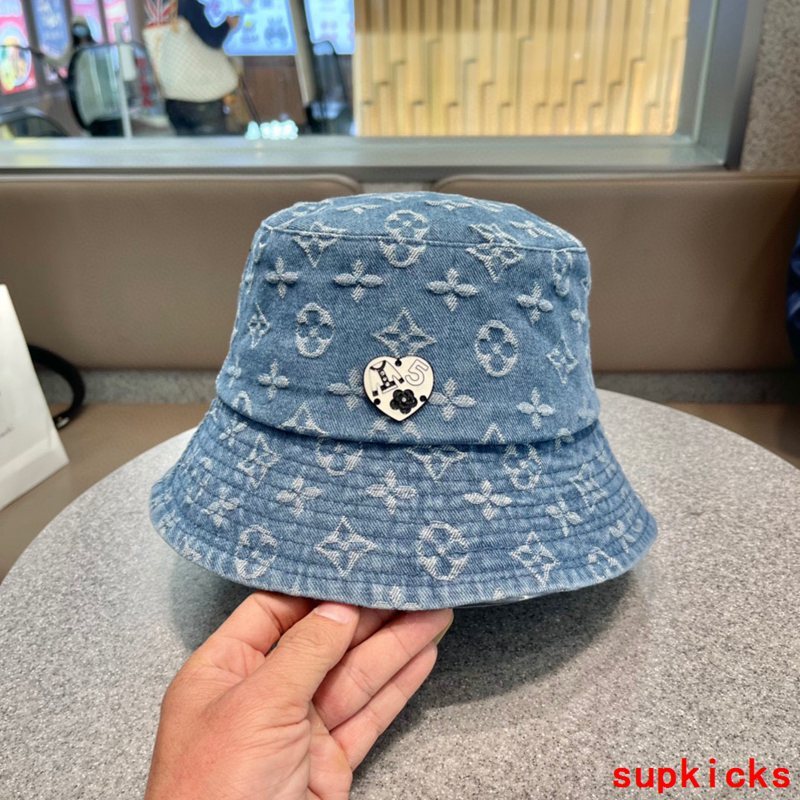 Louis Vuitton Luxury Cap