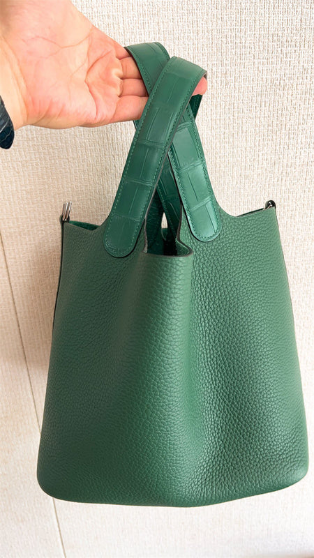 PHA - HMS Bags - 487