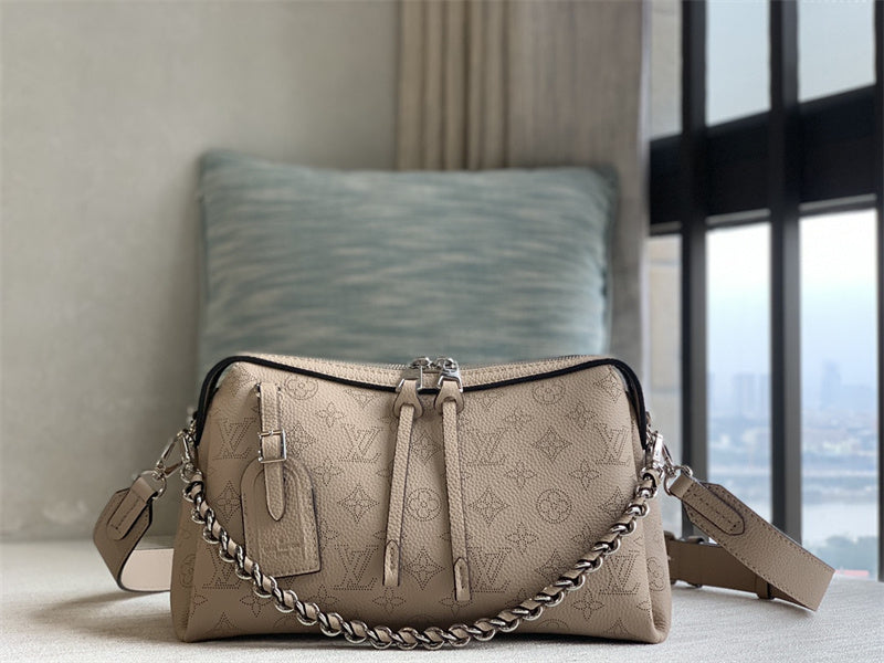 PHA - LOV Bags - 005