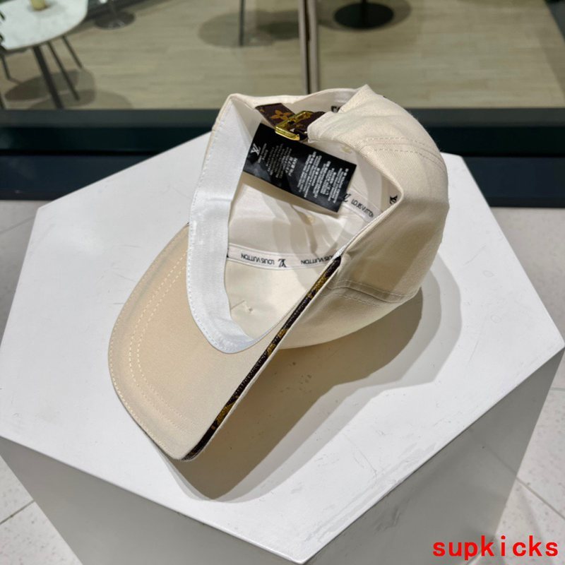 Louis Vuitton Luxury Cap