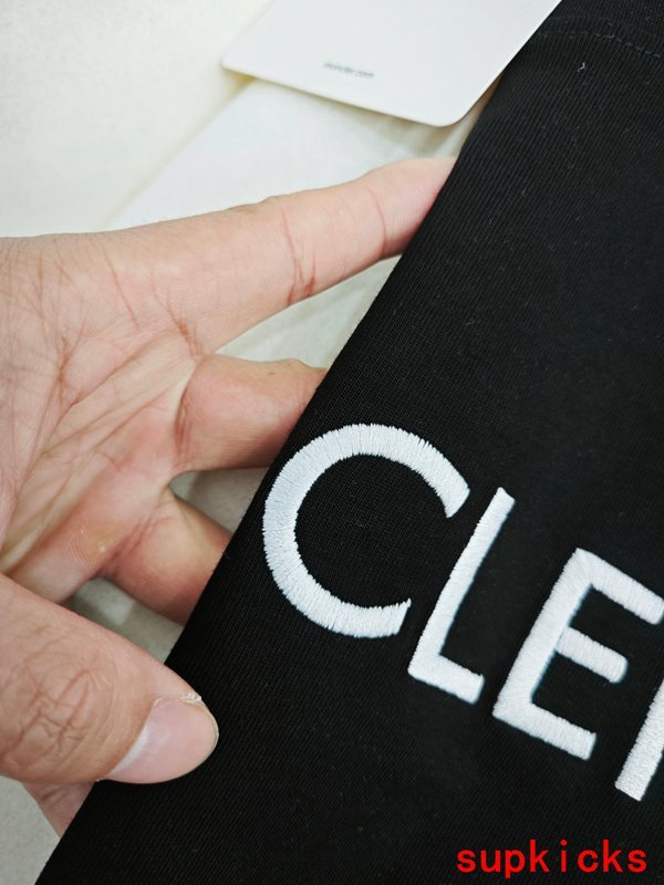 Moncler Luxury Cloth