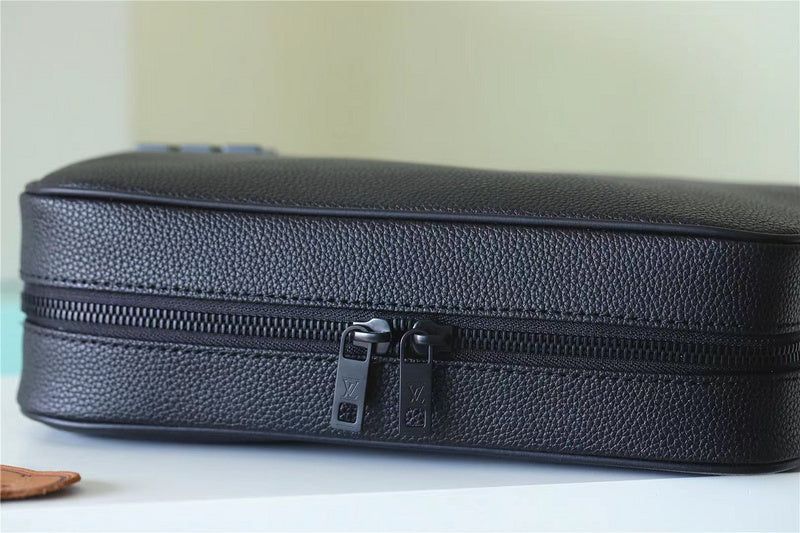 I W Fashion Lu-Vi bags - 10679