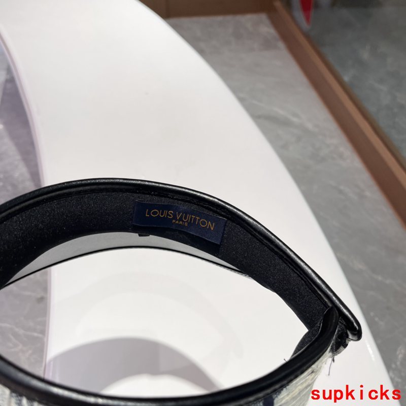 Louis Vuitton Luxury Cap