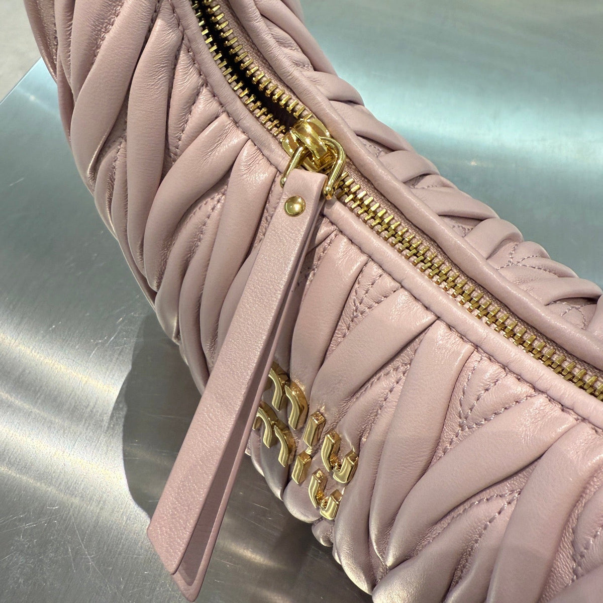 MIU M WANDER BAG