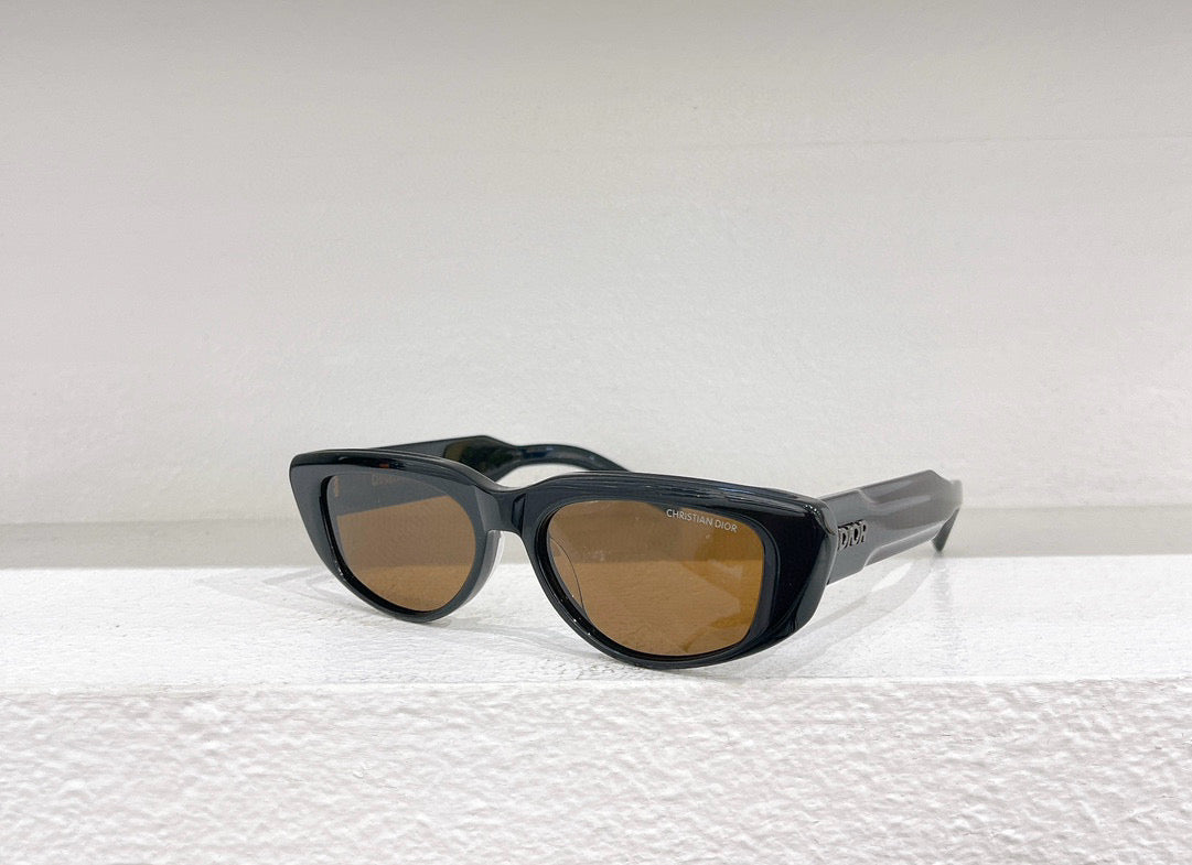 CD SUNGLASSES