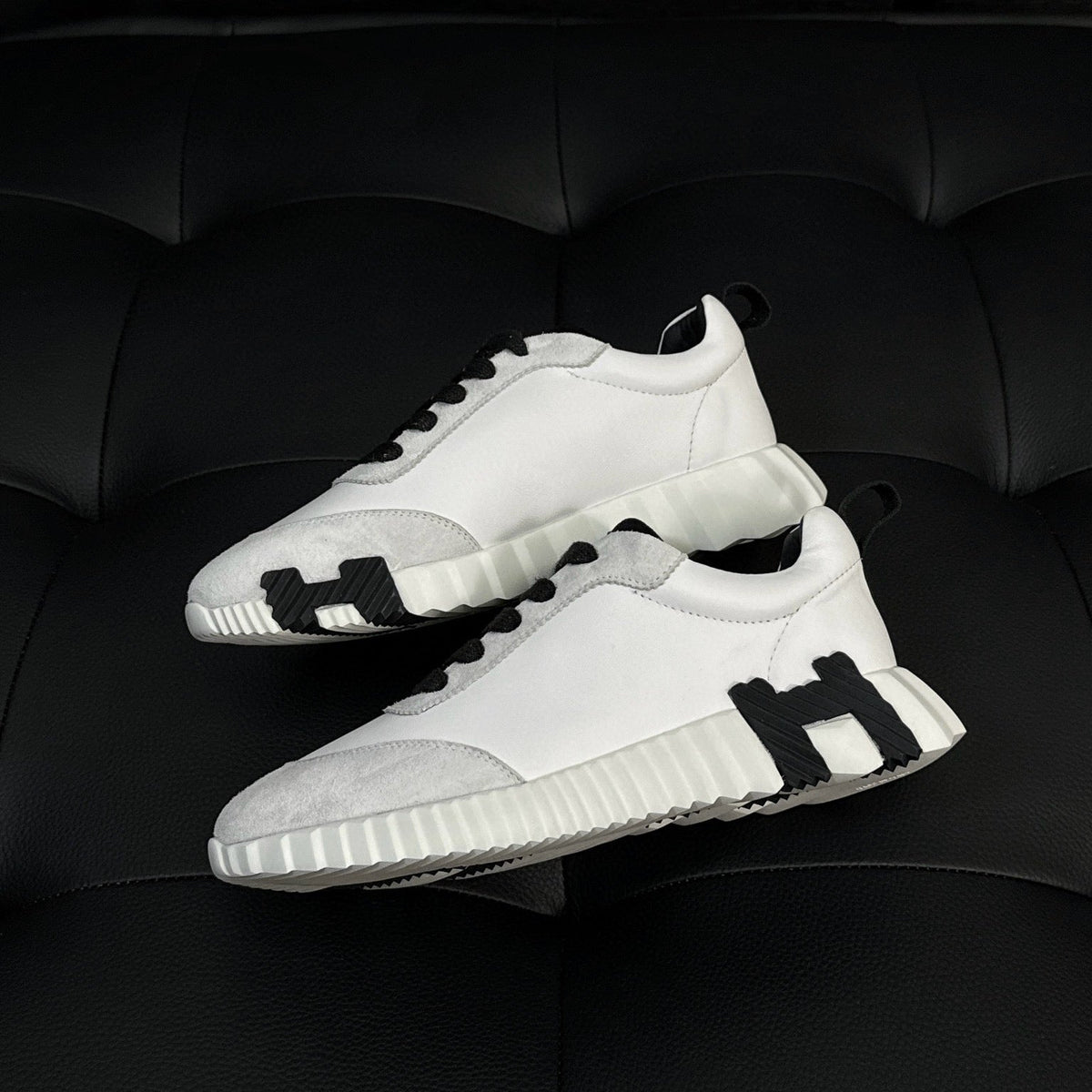HERM BOUNCING SNEAKERS