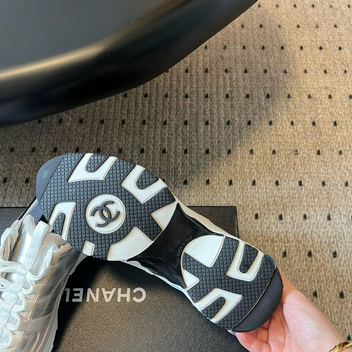 CC SNEAKER