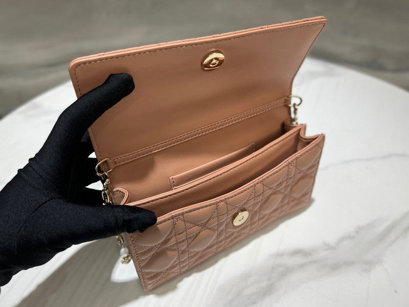 ENT - DOR Bags - 539