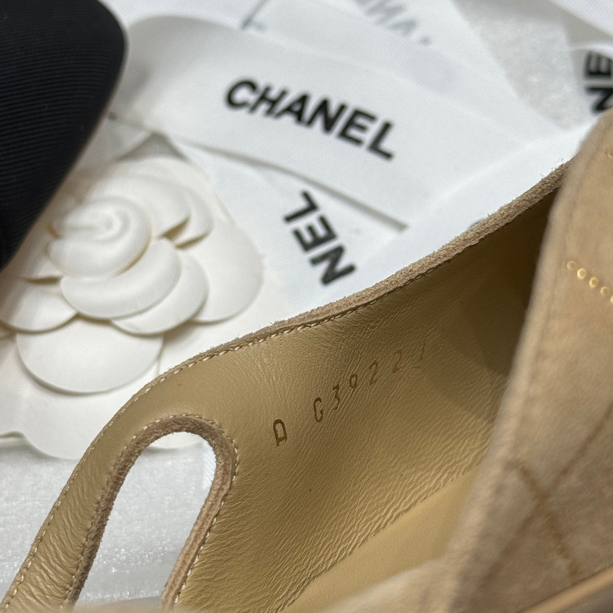 CC SLINGBACK PUMPS