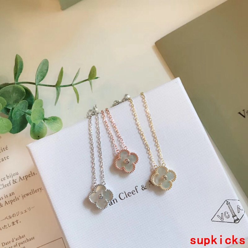 Van Cleef & Arples Jewelry