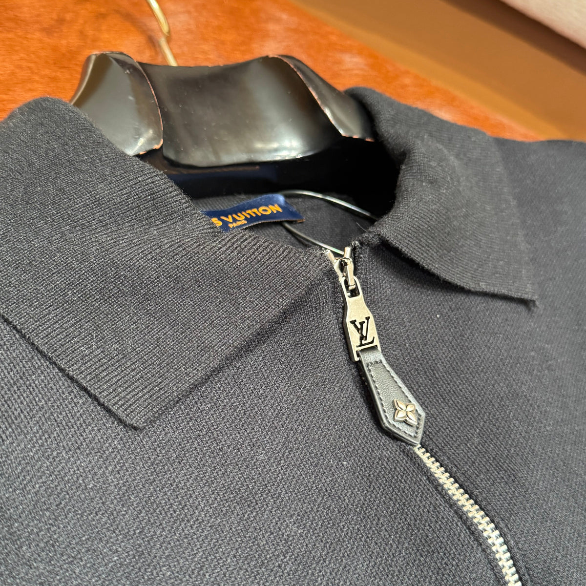 LOU ZIP CARDIGAN