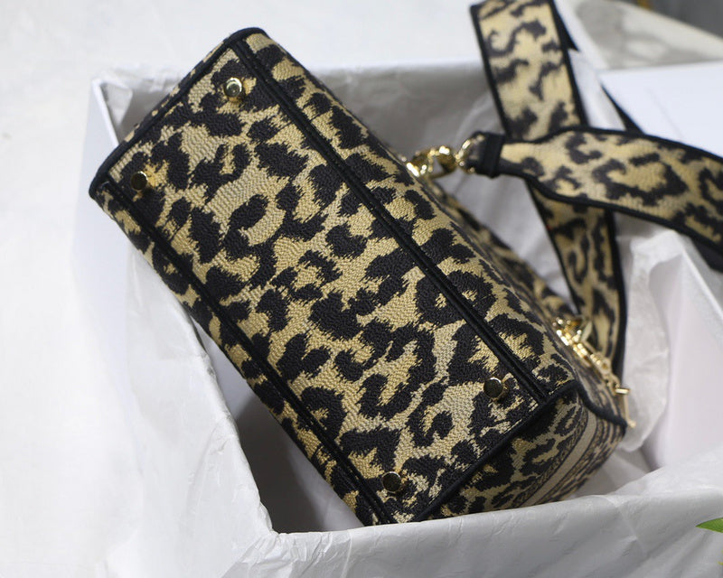 ENT - DOR Bags - 561
