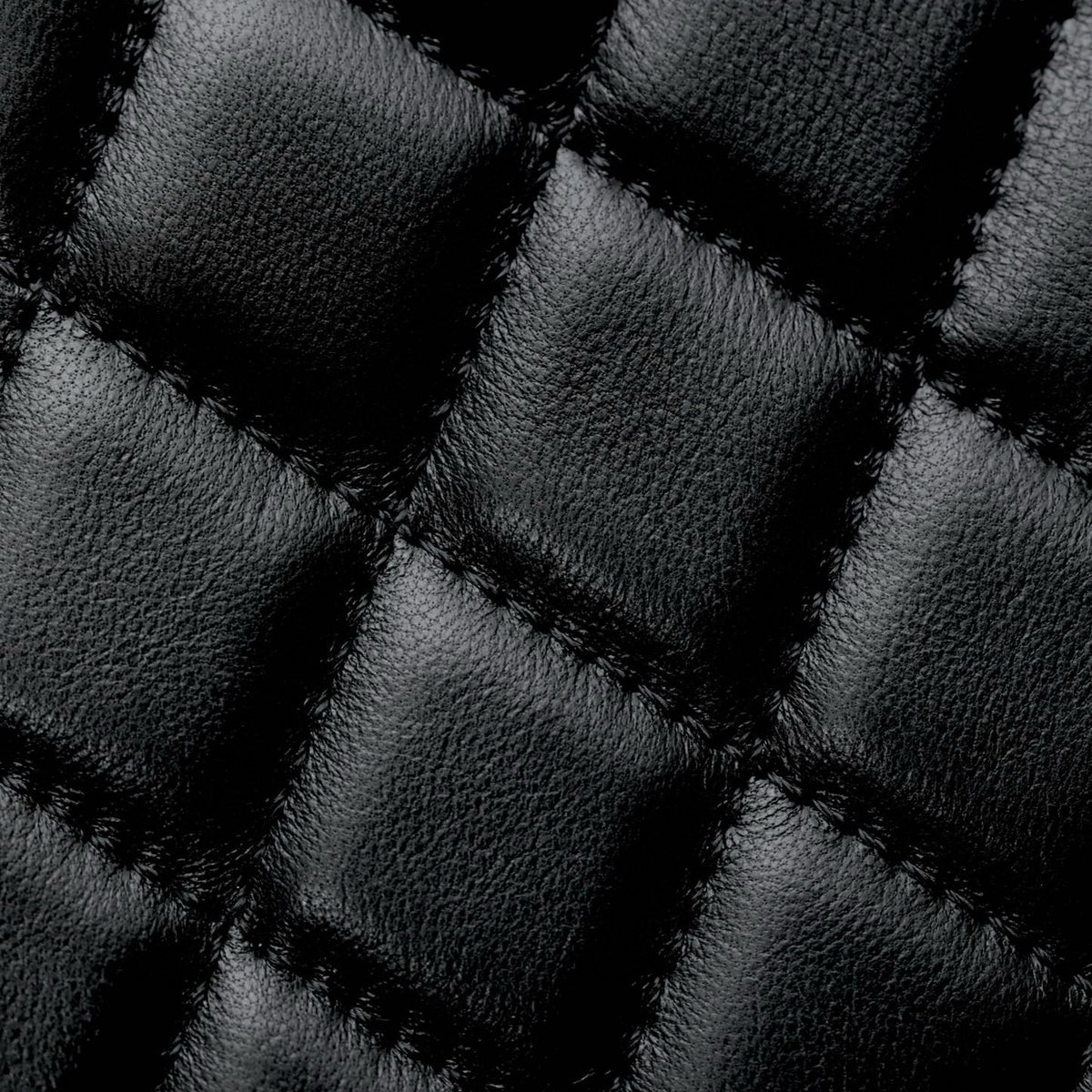 CC SMALL BOX CHAIN BAG