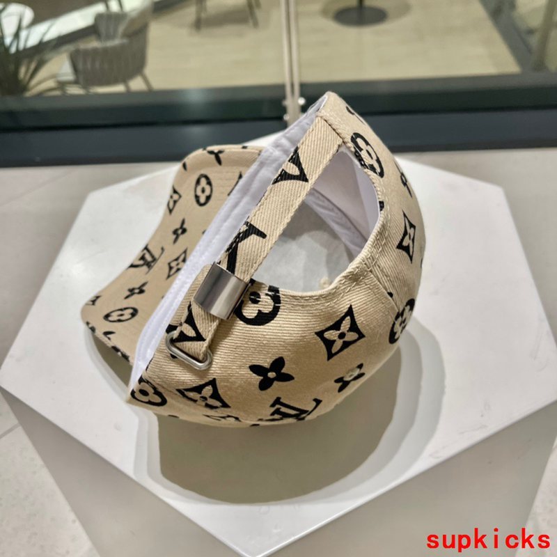 Louis Vuitton Luxury Cap