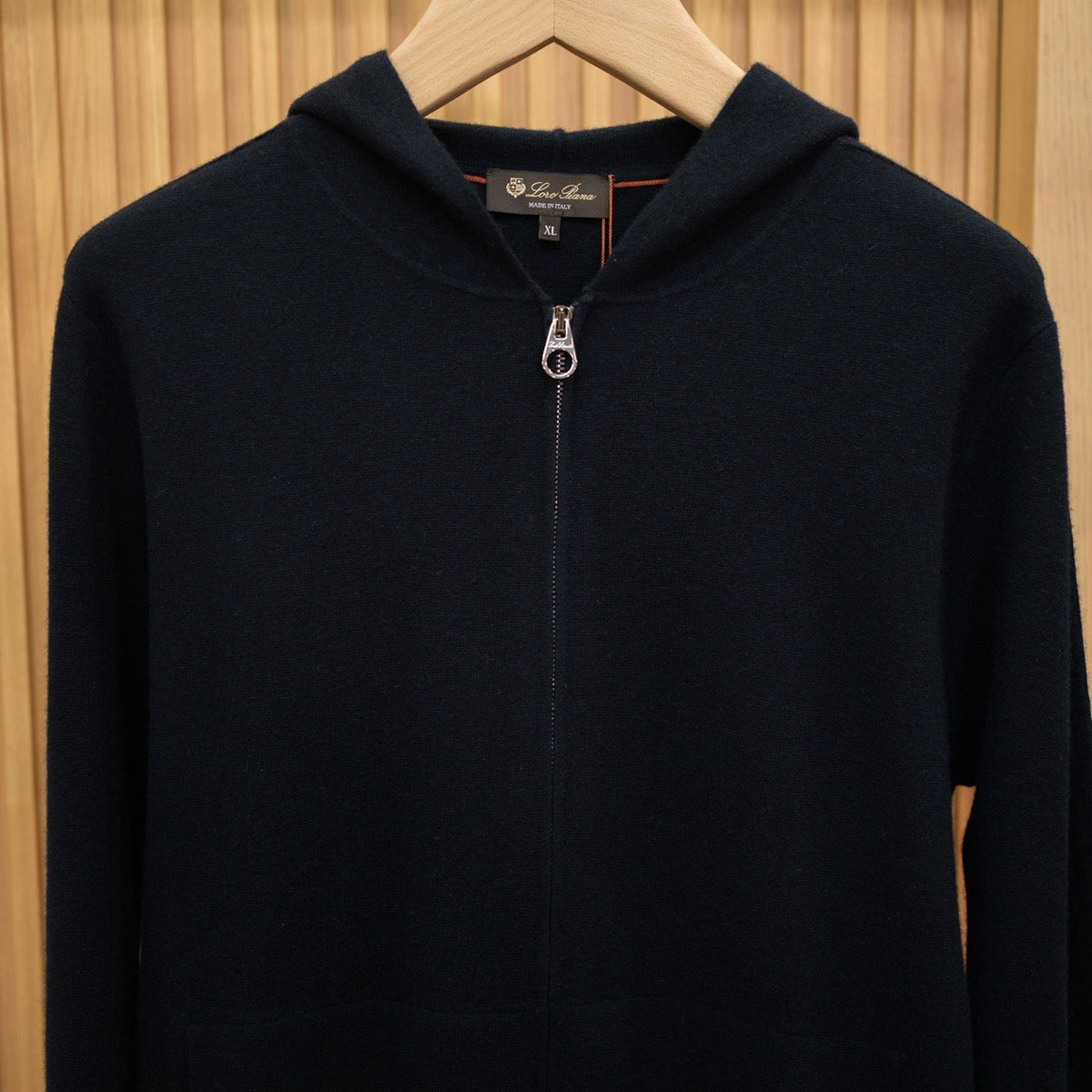 LORO P MERINO WOOL ZIP HOODIE