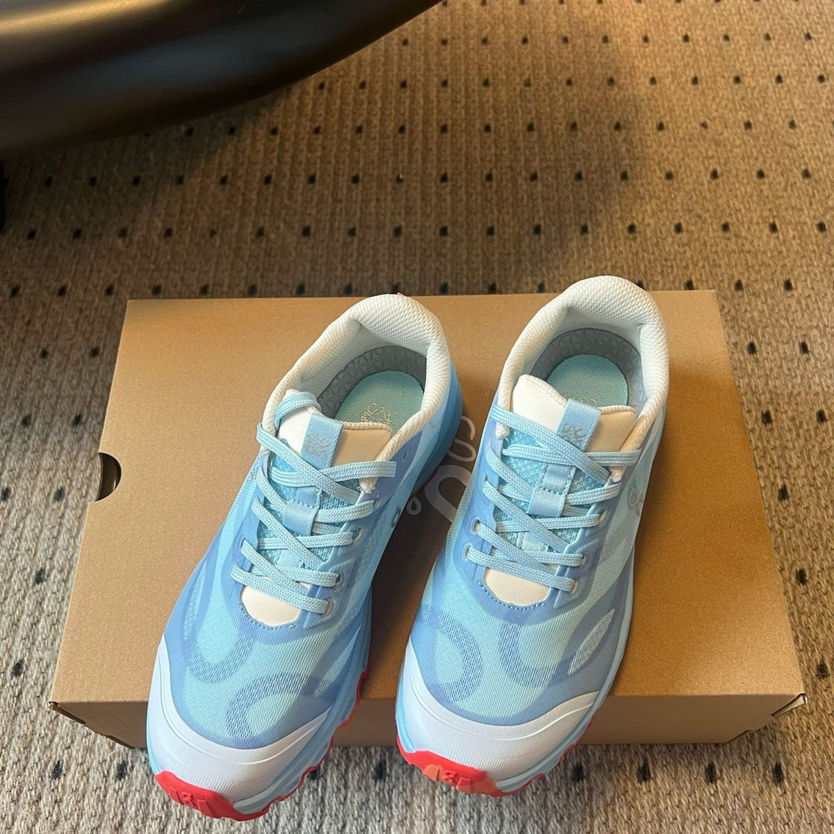 LOEW CLOUDLIT SNEAKER