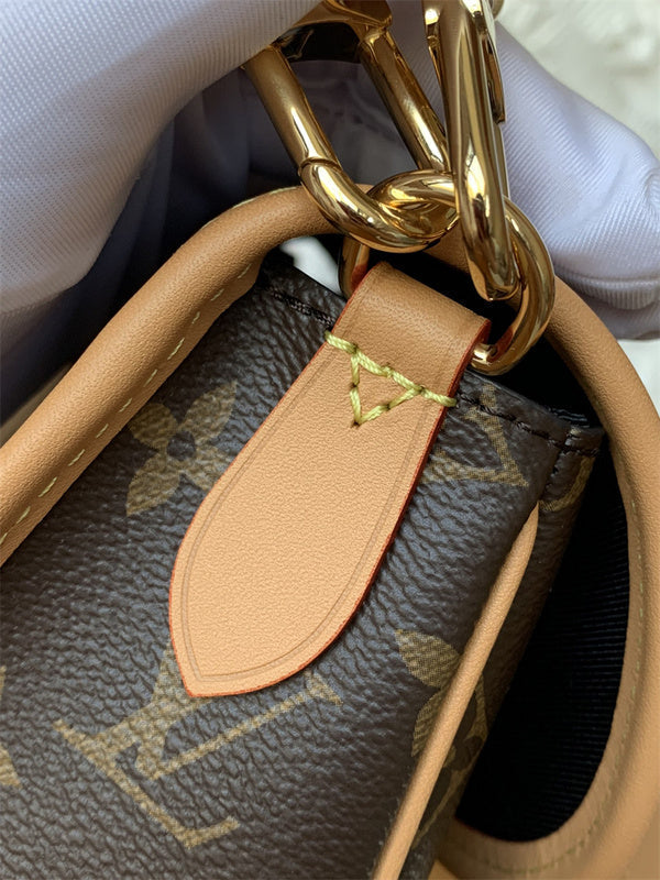 PHA - LOV Bags - 381
