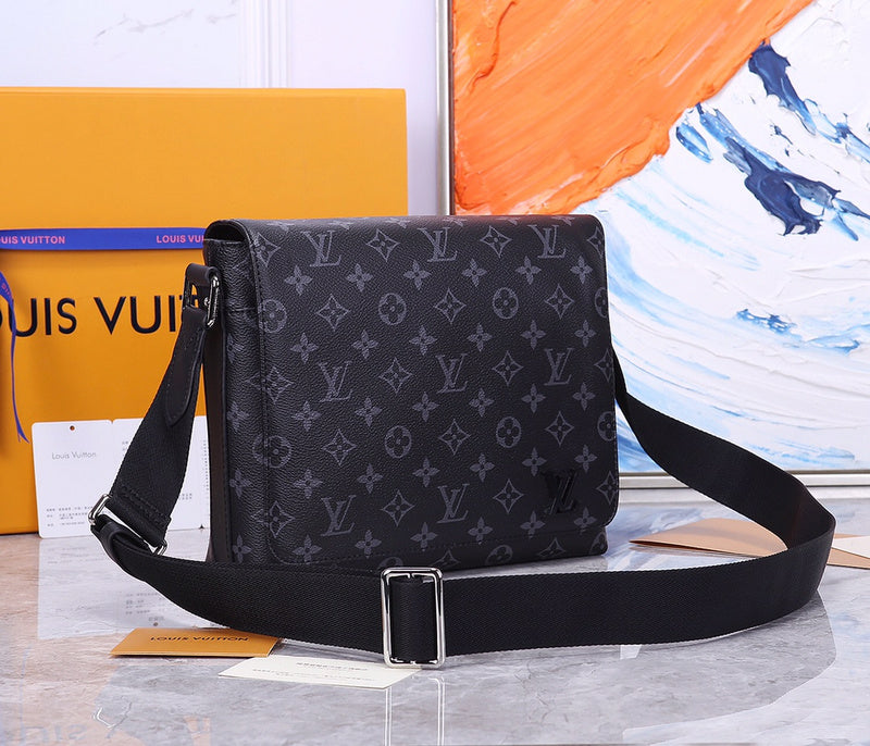 I W Fashion Lu-Vi bags - 17116