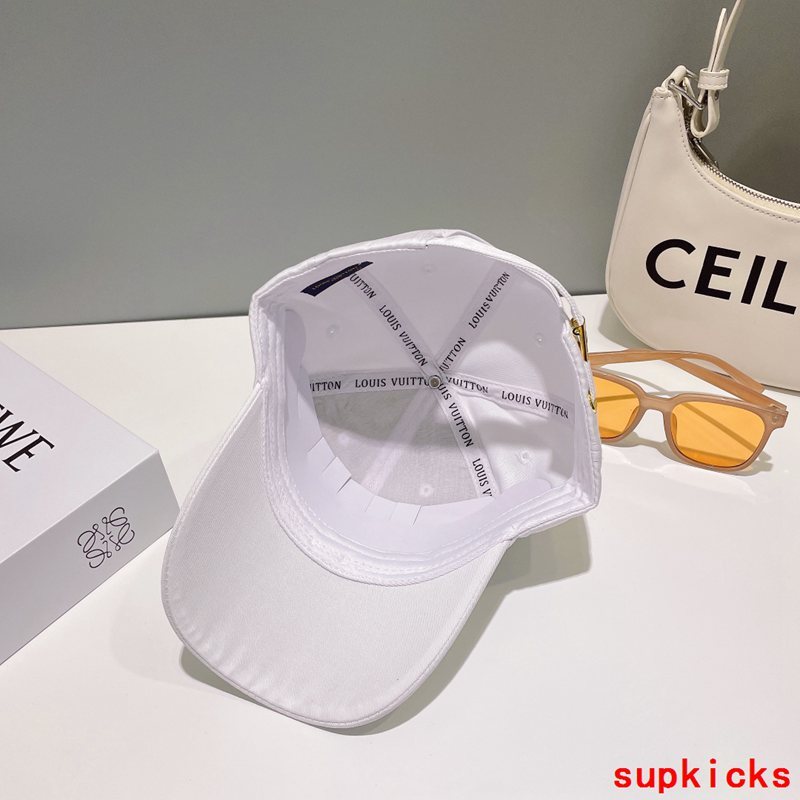 Louis Vuitton Luxury Cap