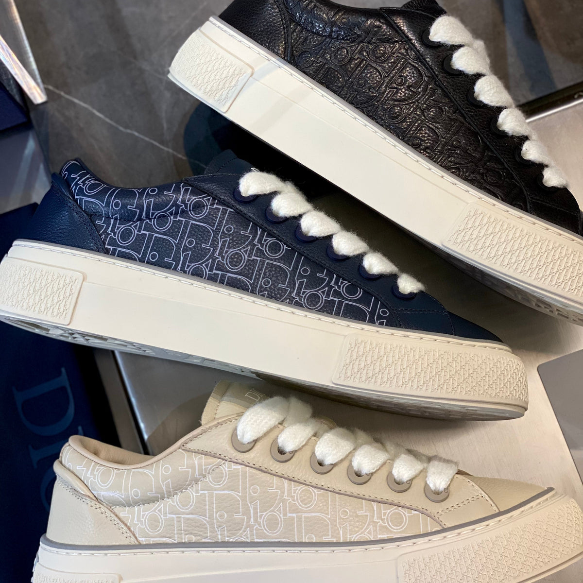 CD B33 SNEAKER