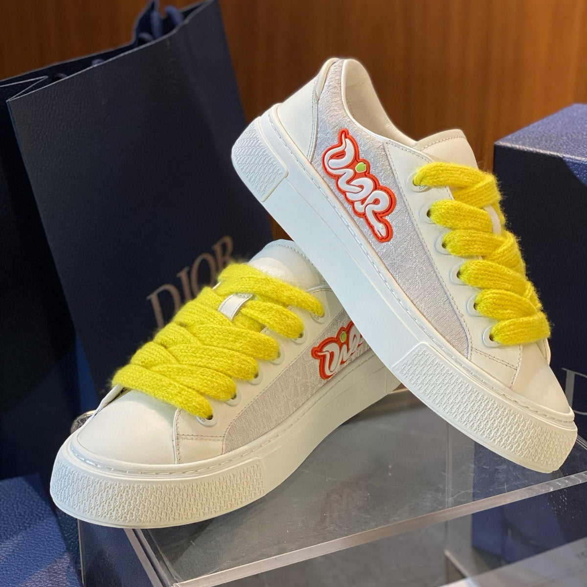 CD B33 SNEAKER