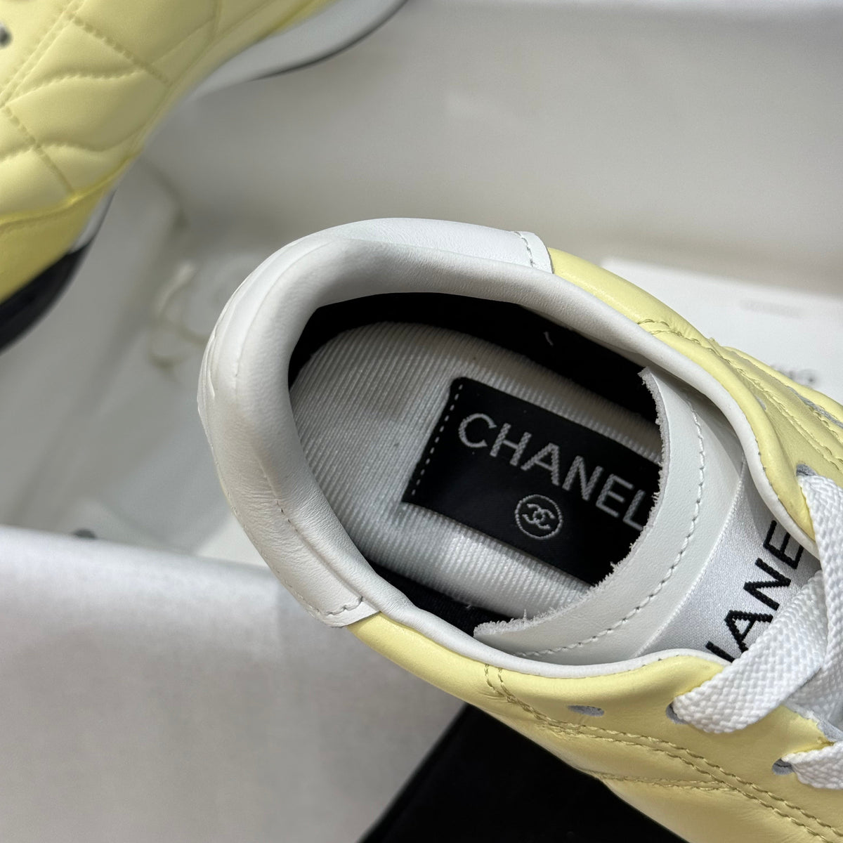 CC SNEAKER