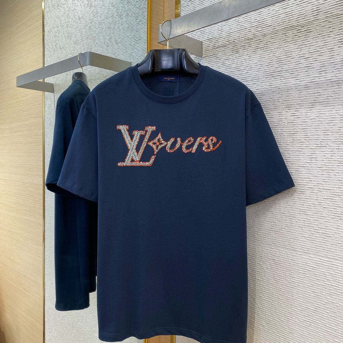 LOU T-SHIRT