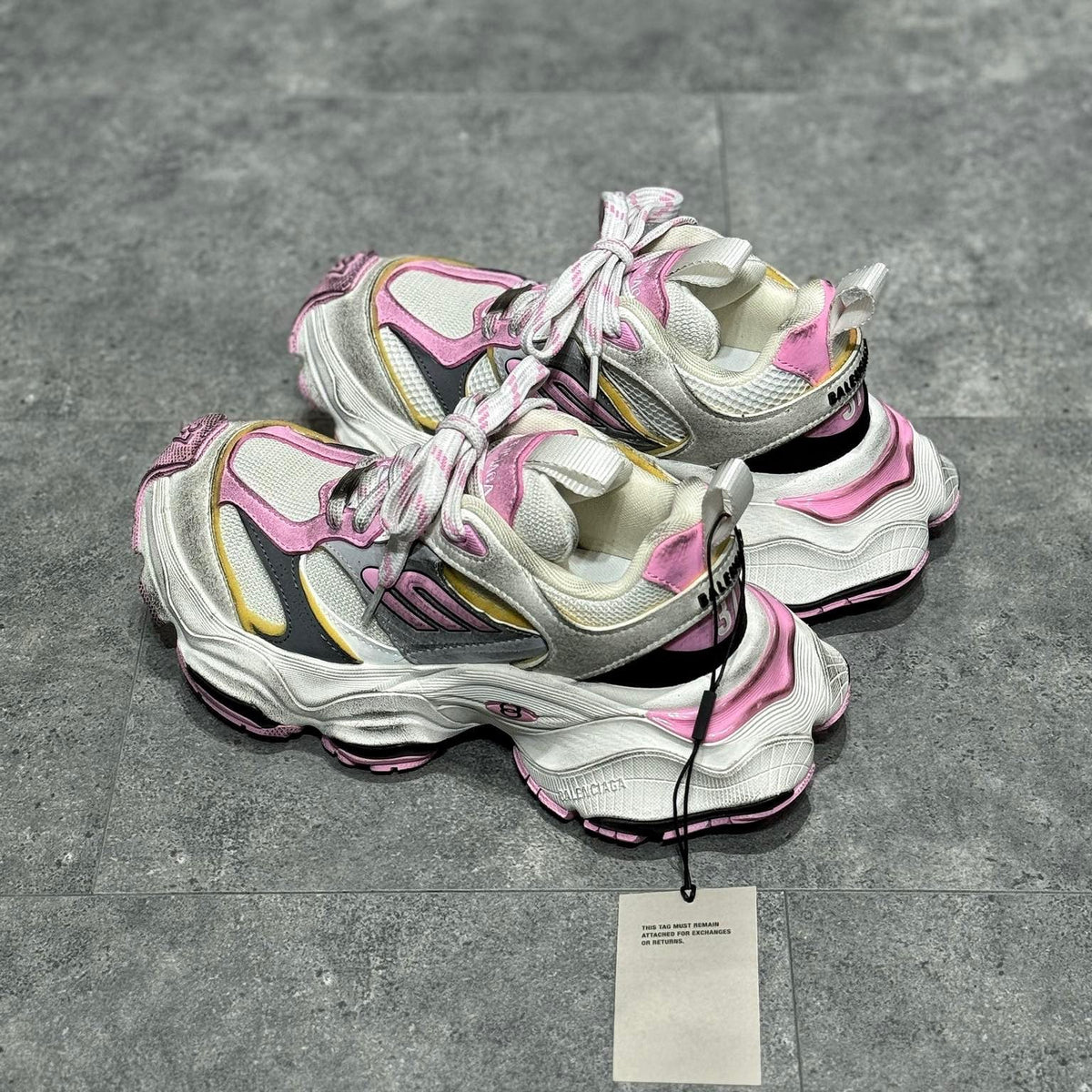 BAL CARGO TRAINERS