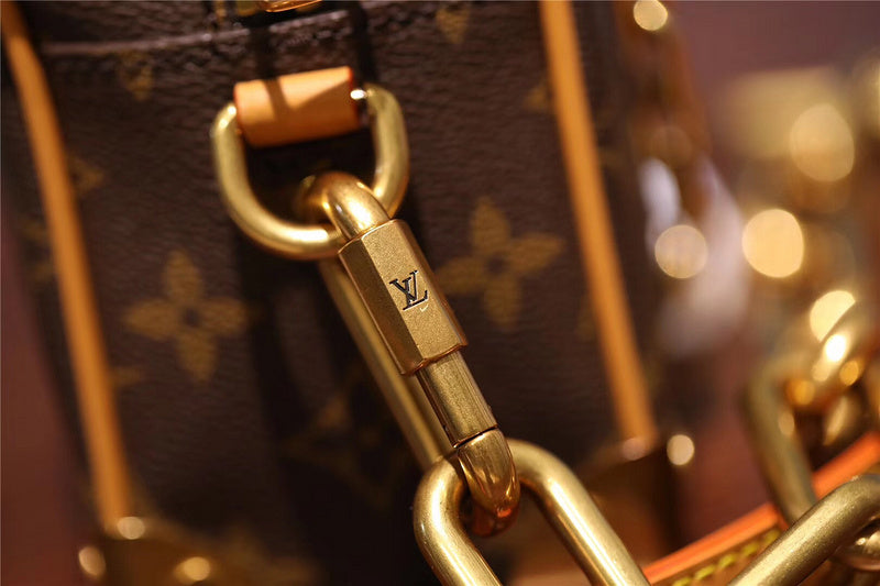 I W Fashion Lu-Vi bags - 10151