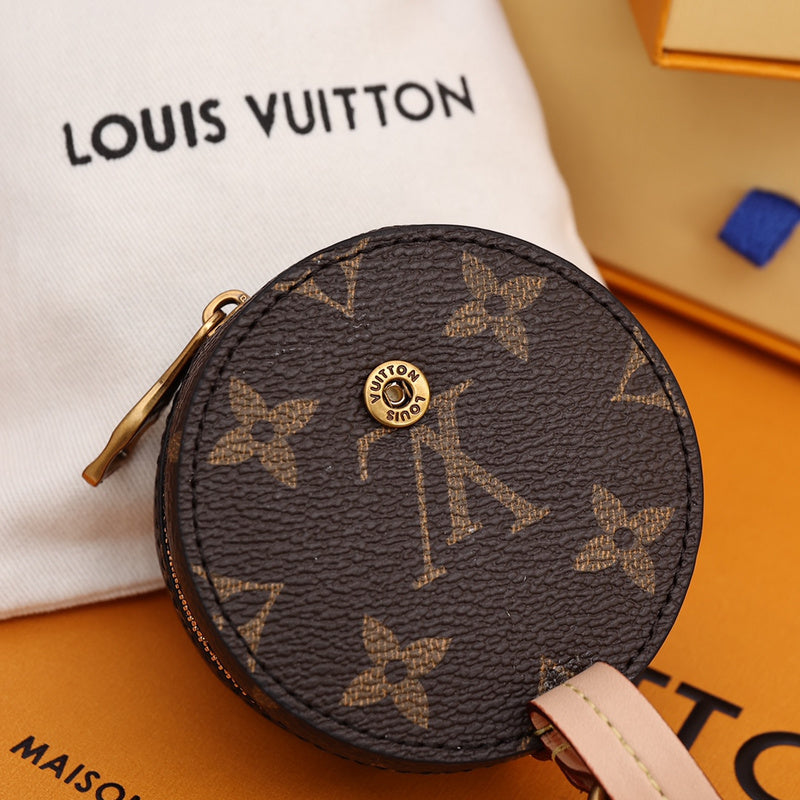 I W Fashion Lu-Vi bags - 17300