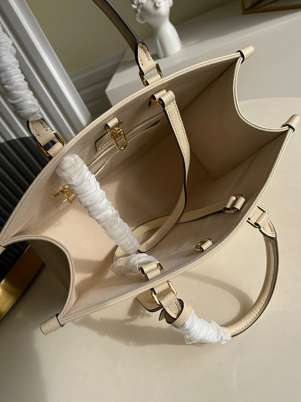 I W Fashion Lu-Vi bags - 17692